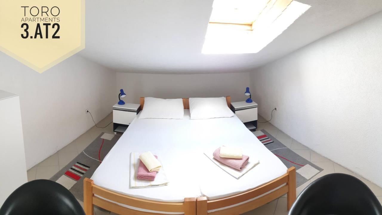 Apartments Toro パグ エクステリア 写真